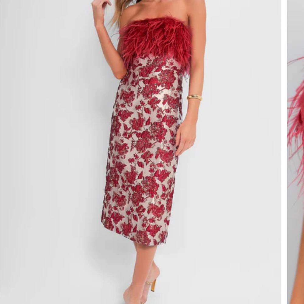 Elegant Red Strapless Dress